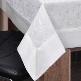 Obrus Clematis – Ekri