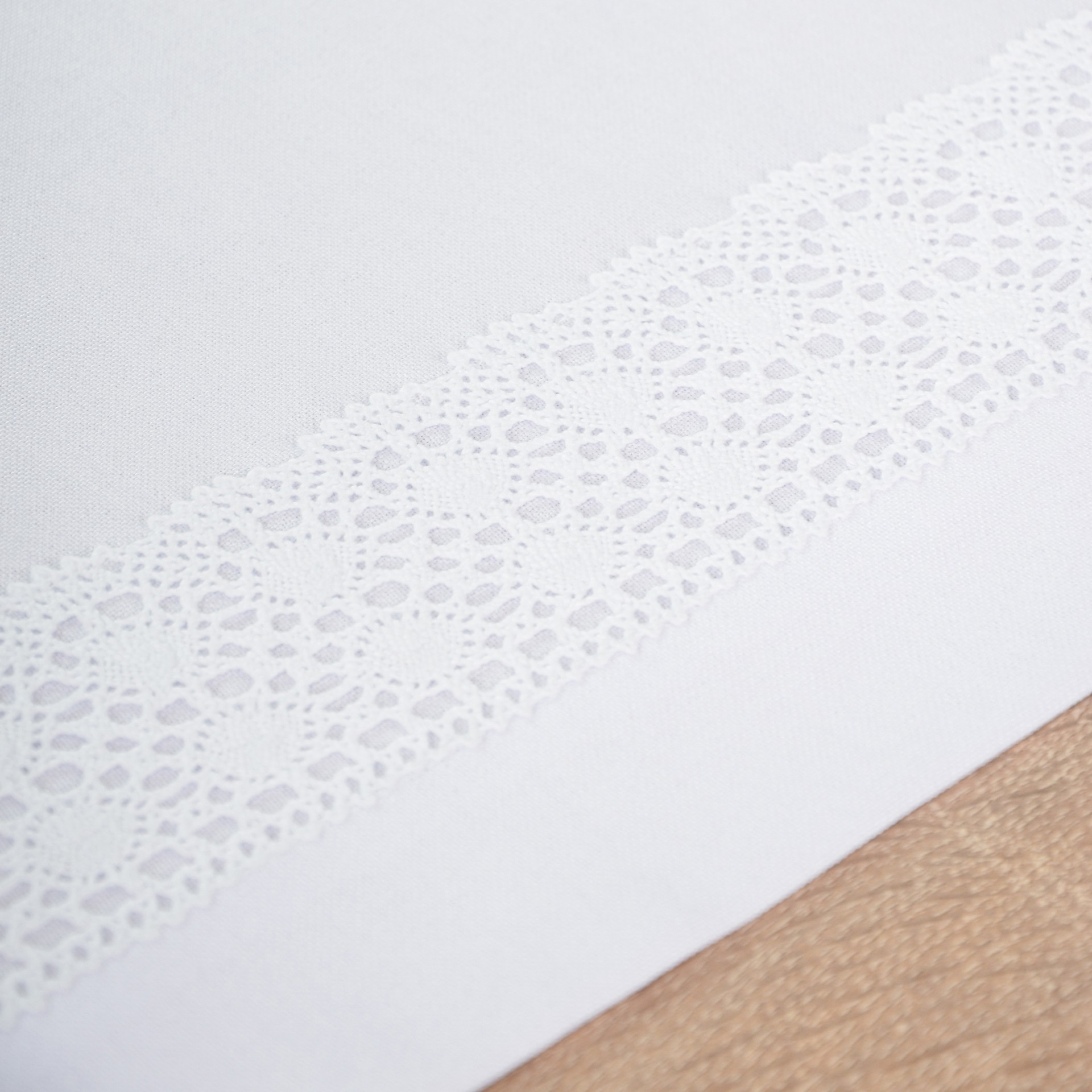 Obrus Sewilla – Biały Obrus Sewilla – Biały