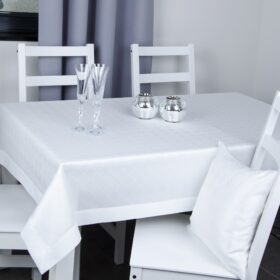 Obrus Merida – Śmietankowa Biel