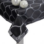 Obrus Casablanca Lux Czarno-Srebrny Obrus Casablanca Lux Czarno-Srebrny