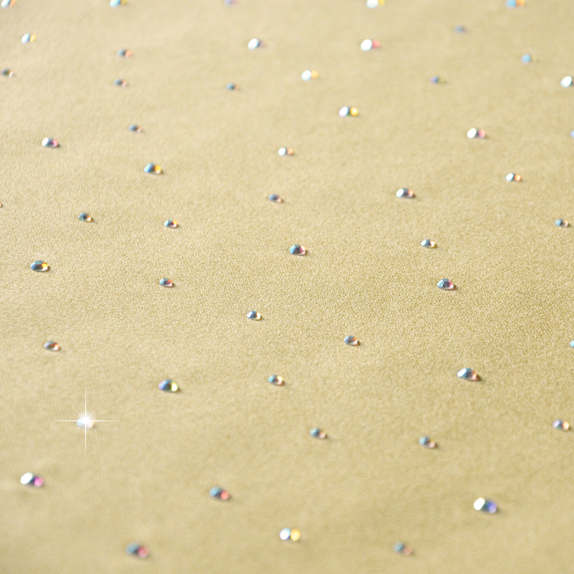 Pas Szafir – Złoty Pas Szafir – Złoty