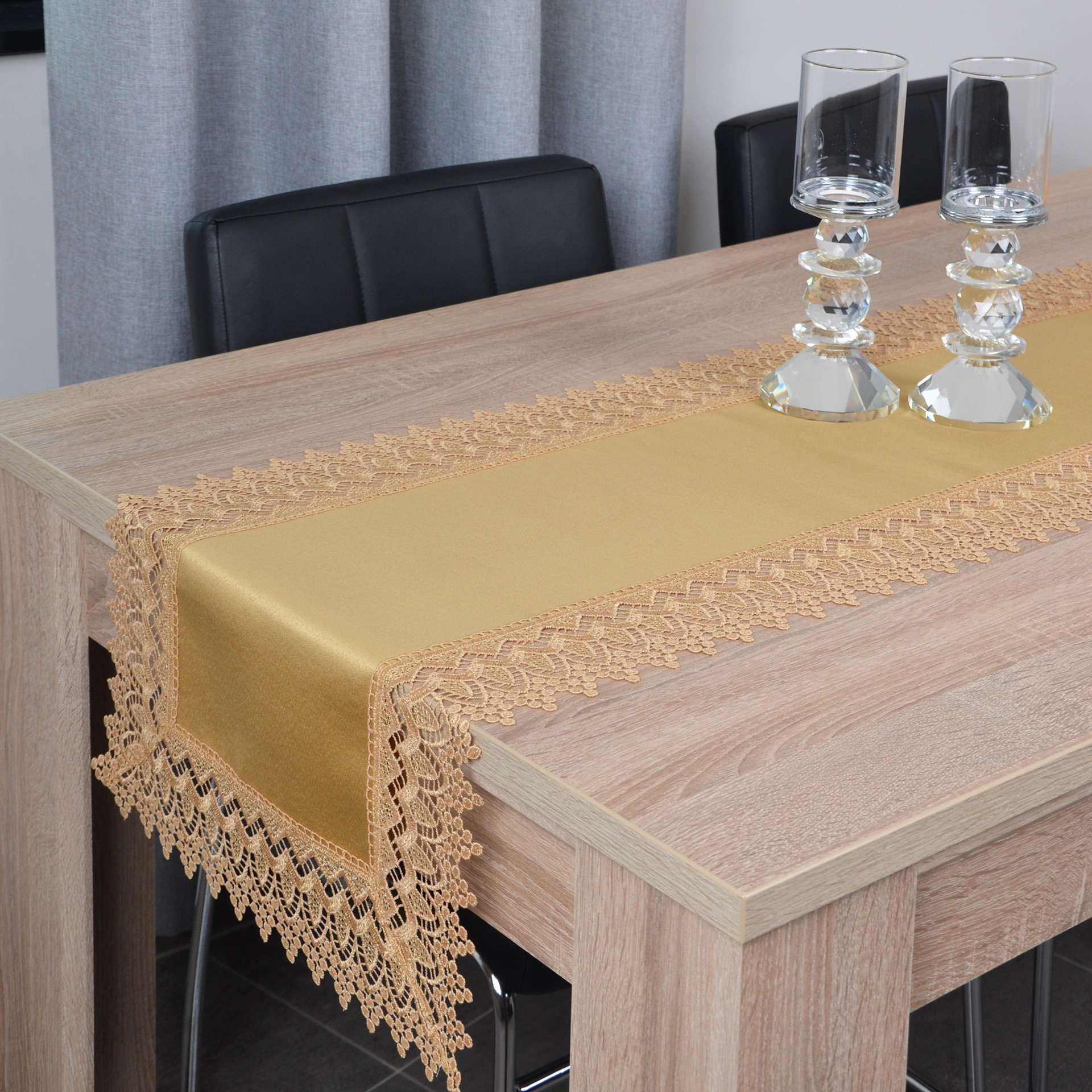 Obrus z Gipiurą 114 – Złoty Obrus z Gipiurą 114 – Złoty