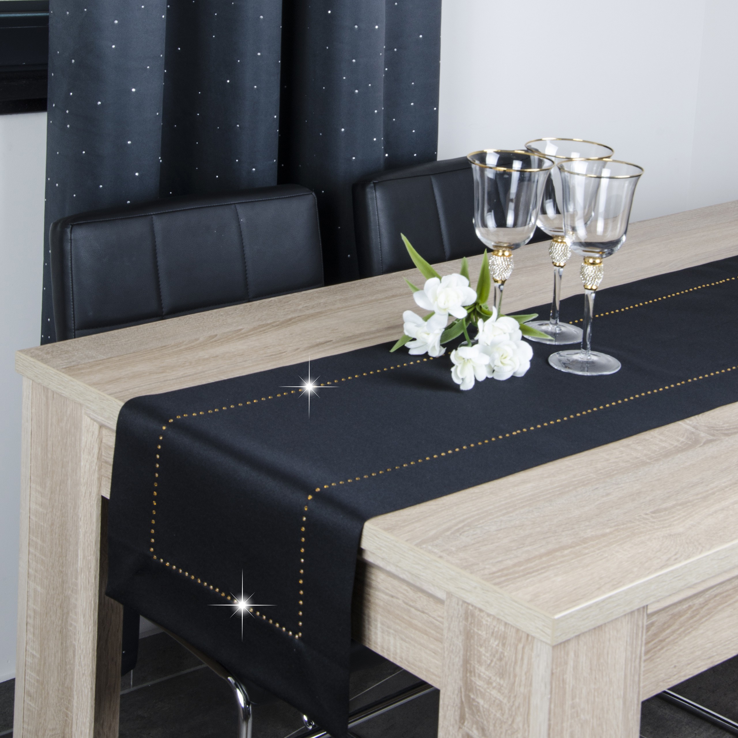 Obrus Glamour – Czarny/złoty Obrus Glamour – Czarny/złoty