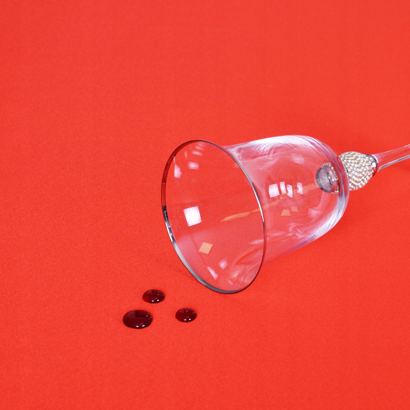 Bieżnik Glamour – Czerwony Bieżnik Glamour – Czerwony