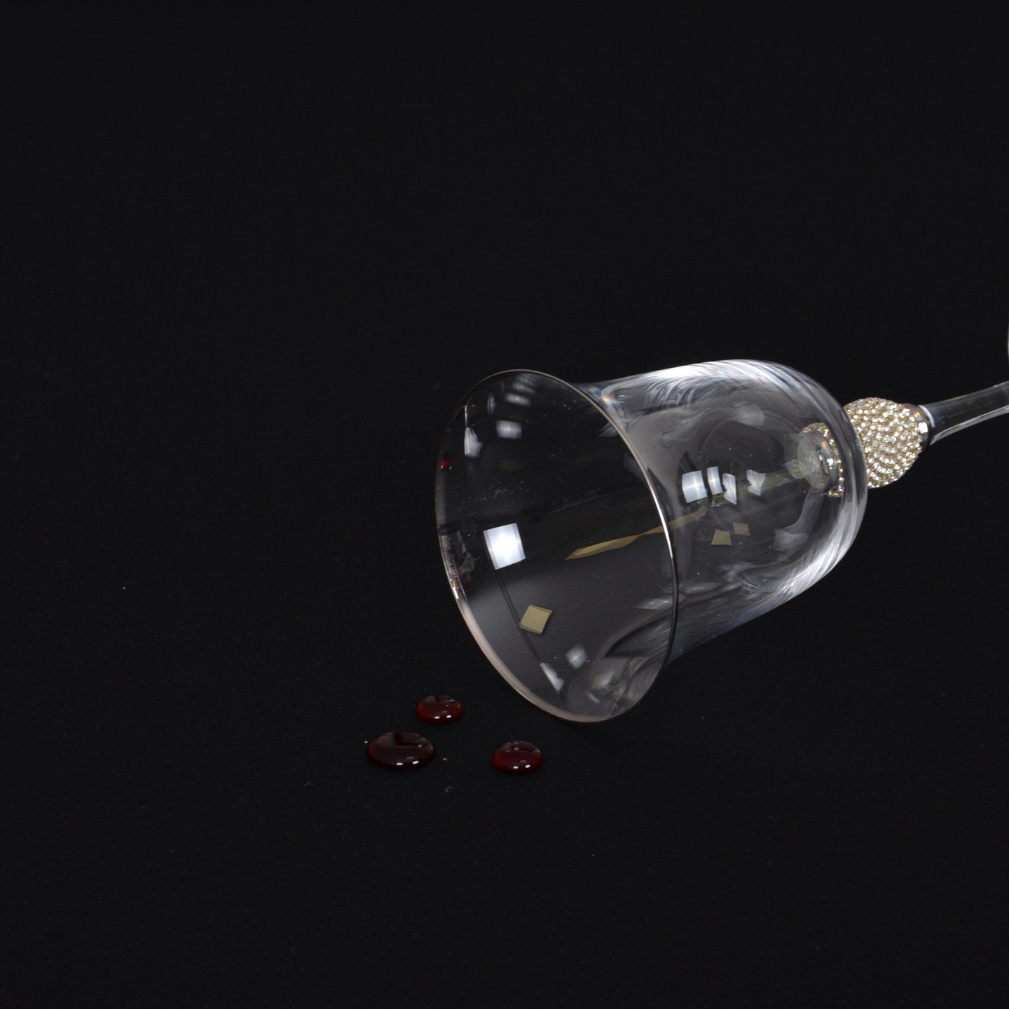 Bieżnik Szmaragd – Czarny Bieżnik Szmaragd – Czarny