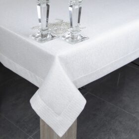 Obrus Werona – Biały ze złotą nitką