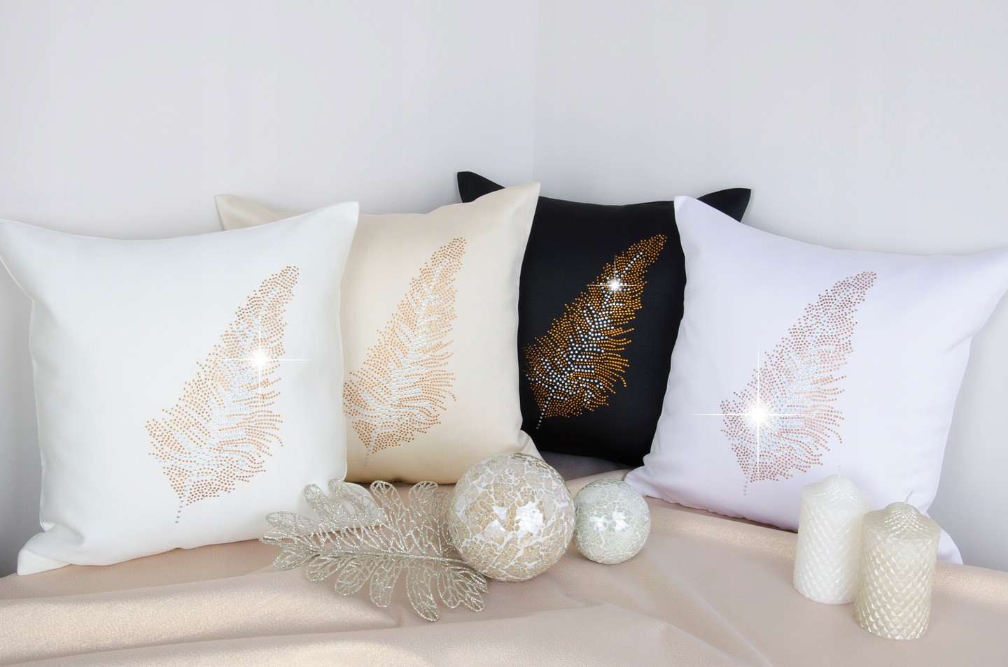 Poszewka Liść – Czarny Złoto Poszewka Liść – Czarny Złoto