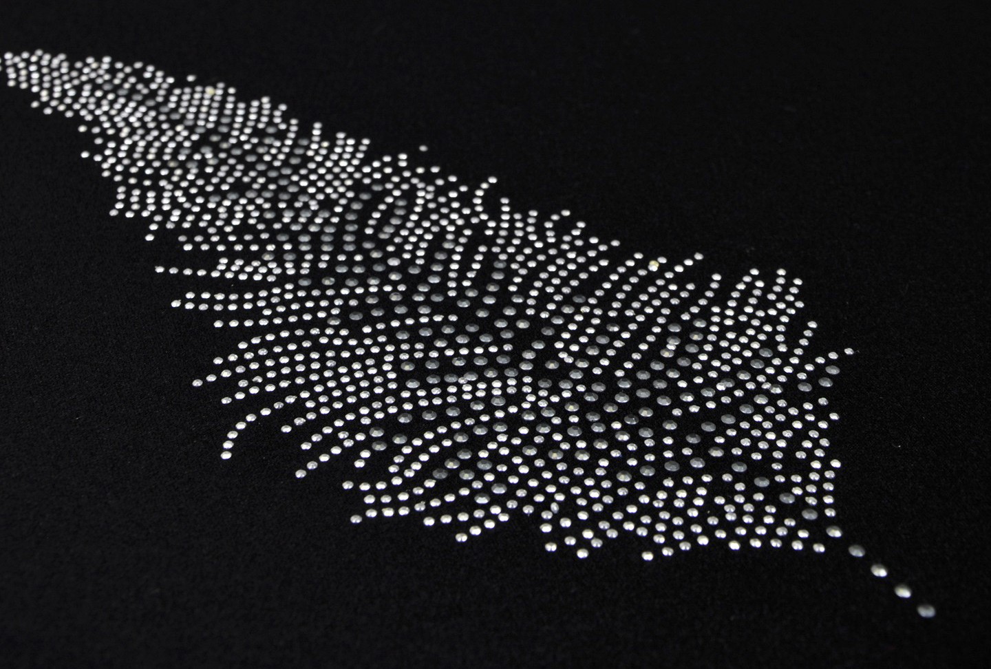 Poszewka Liść – Czarna Srebro Poszewka Liść – Czarna Srebro