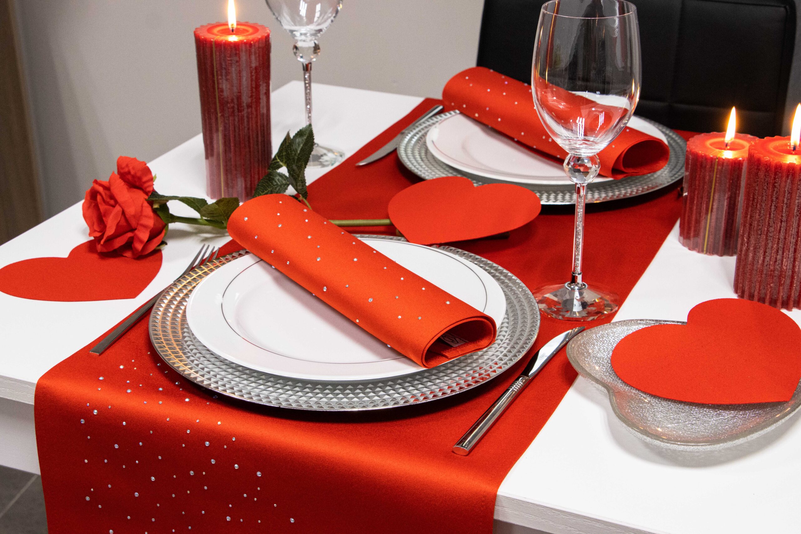 Bieżnik Krystal – Czerwony Bieżnik Krystal – Czerwony