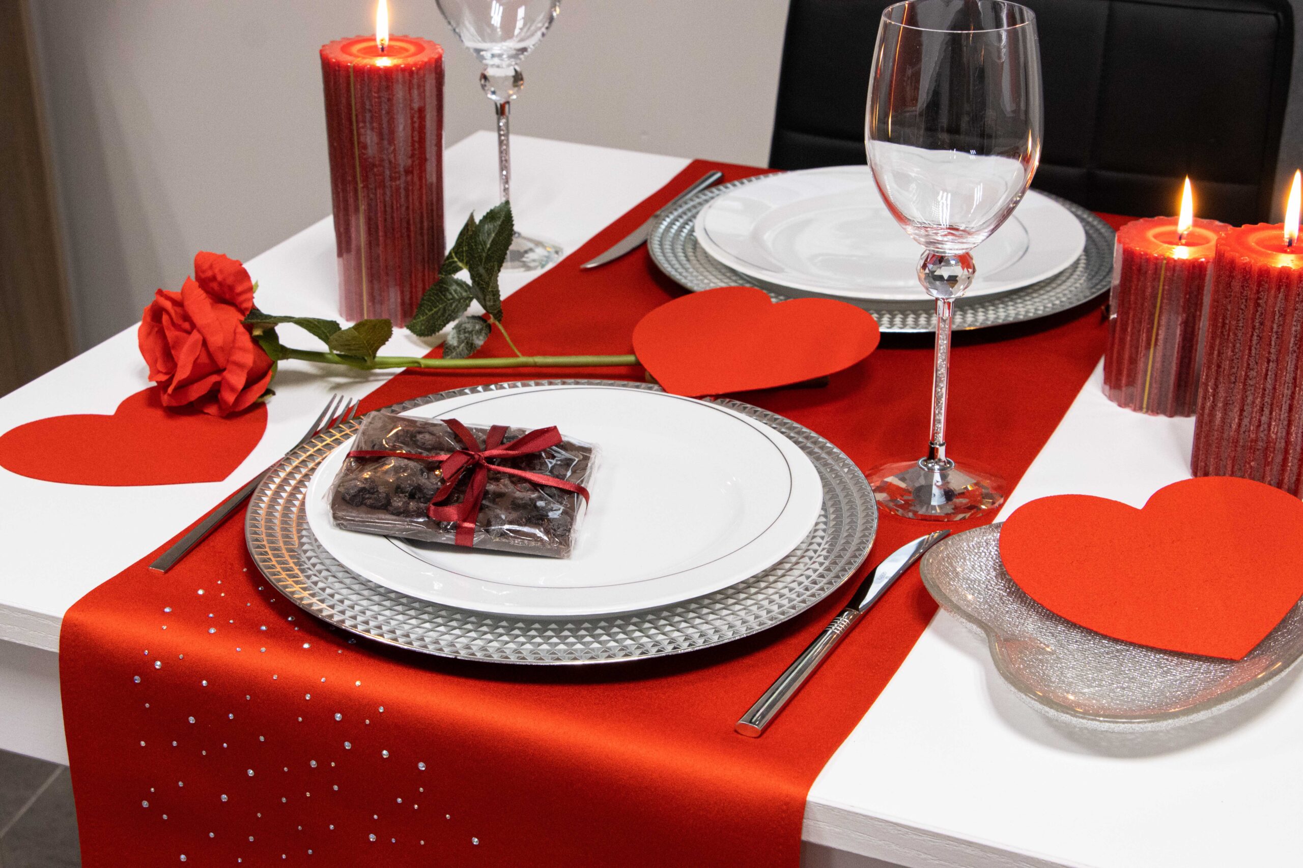 Bieżnik Krystal – Czerwony Bieżnik Krystal – Czerwony