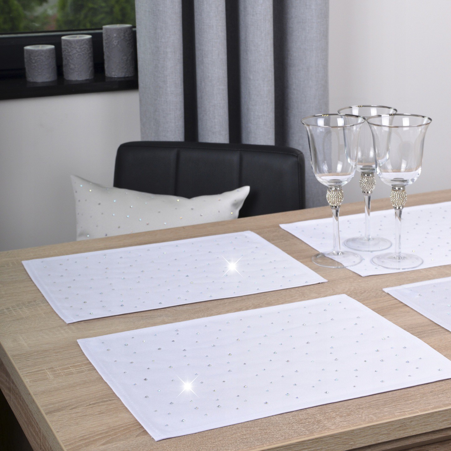 Podkładki Szafir – Biały Podkładki Szafir – Biały