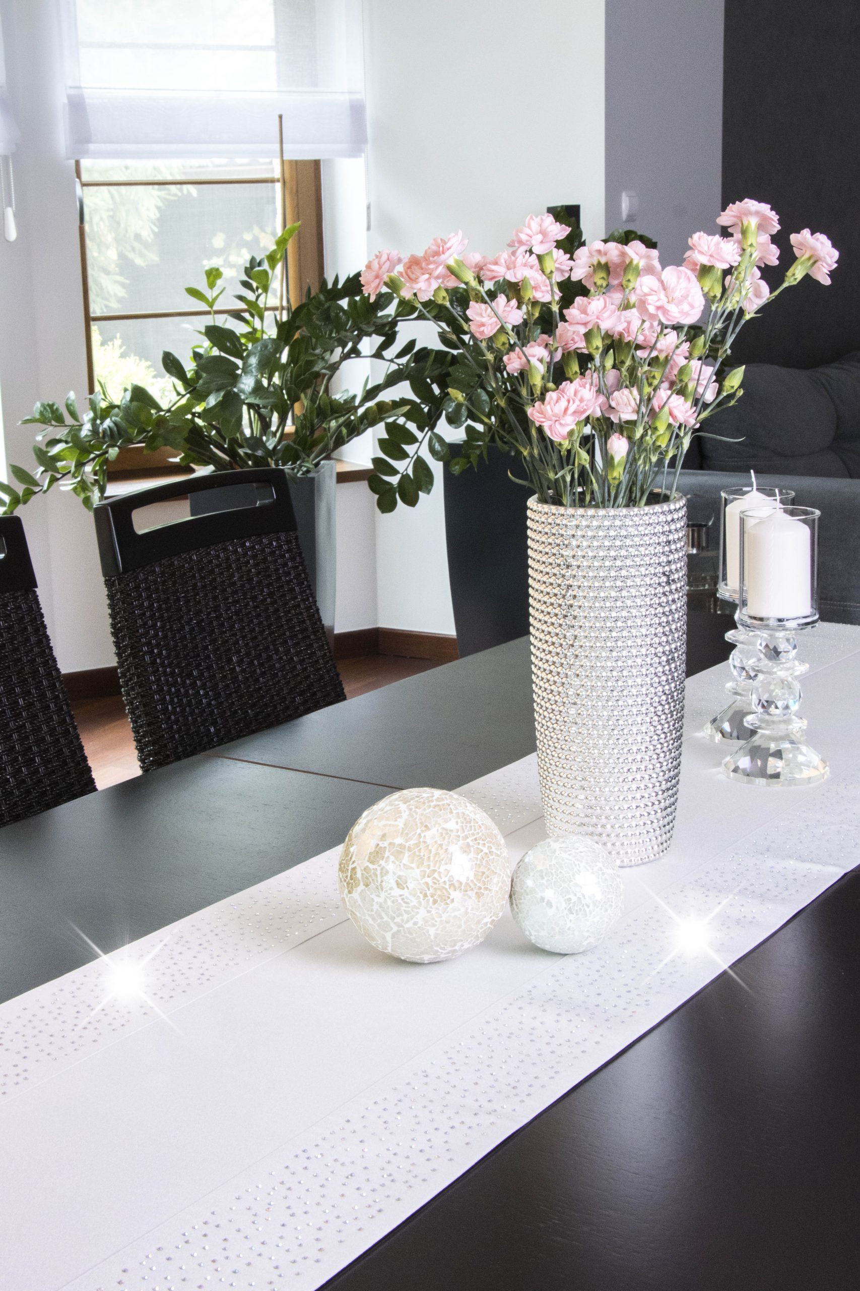 Bieżnik Szmaragd – Biały Bieżnik Szmaragd – Biały