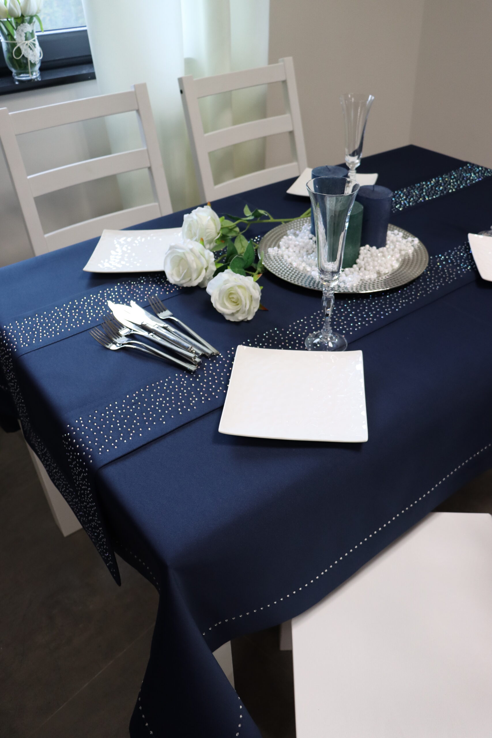 Pas Szmaragd Złote Dżety – Granatowy Pas Szmaragd Złote Dżety – Granatowy