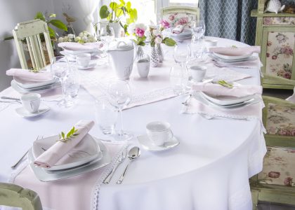 materiałowe serwety biały obrus