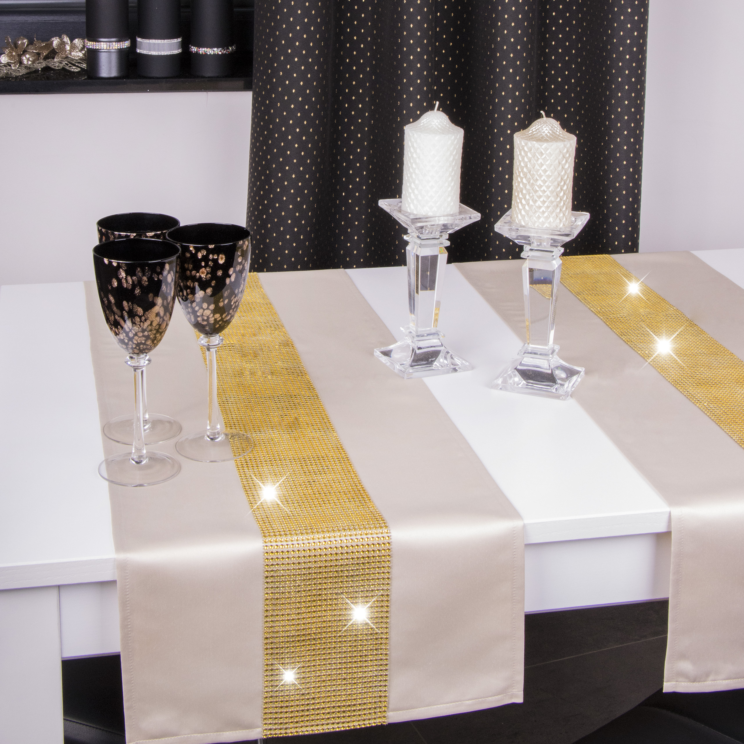 Bieżnik Cyrkonia – Beż ze złotym Bieżnik Cyrkonia – Beż ze złotym