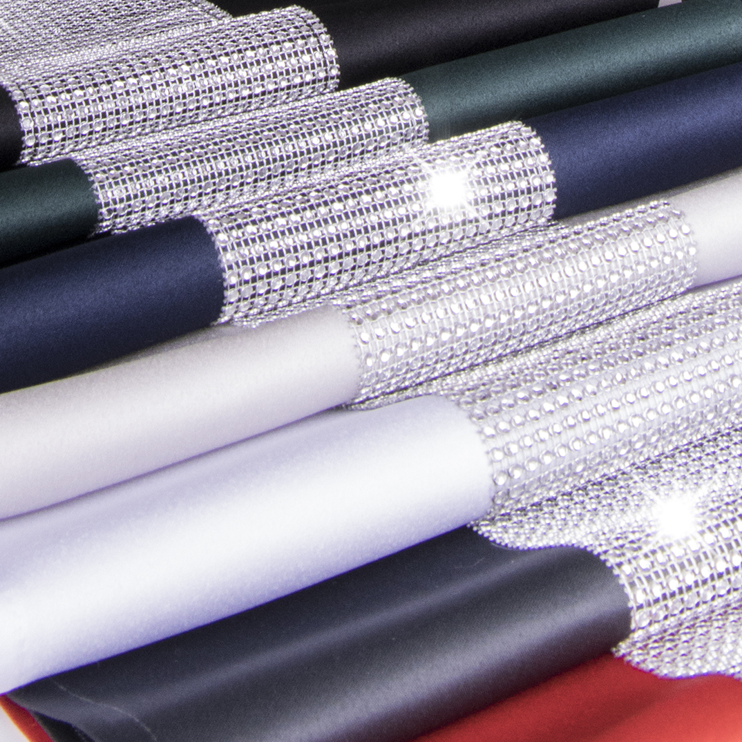 Bieżnik Cyrkonia – Szary ze srebrnym Bieżnik Cyrkonia – Szary ze srebrnym