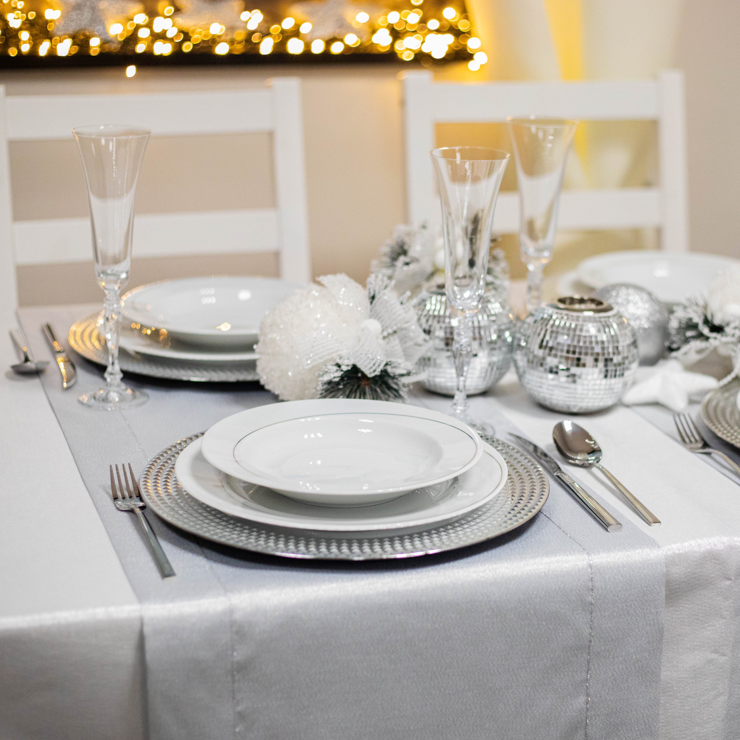 Bieżnik Brokat Lux – Srebro Bieżnik Brokat Lux – Srebro