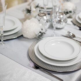 Obrus Brokat Lux – Srebro