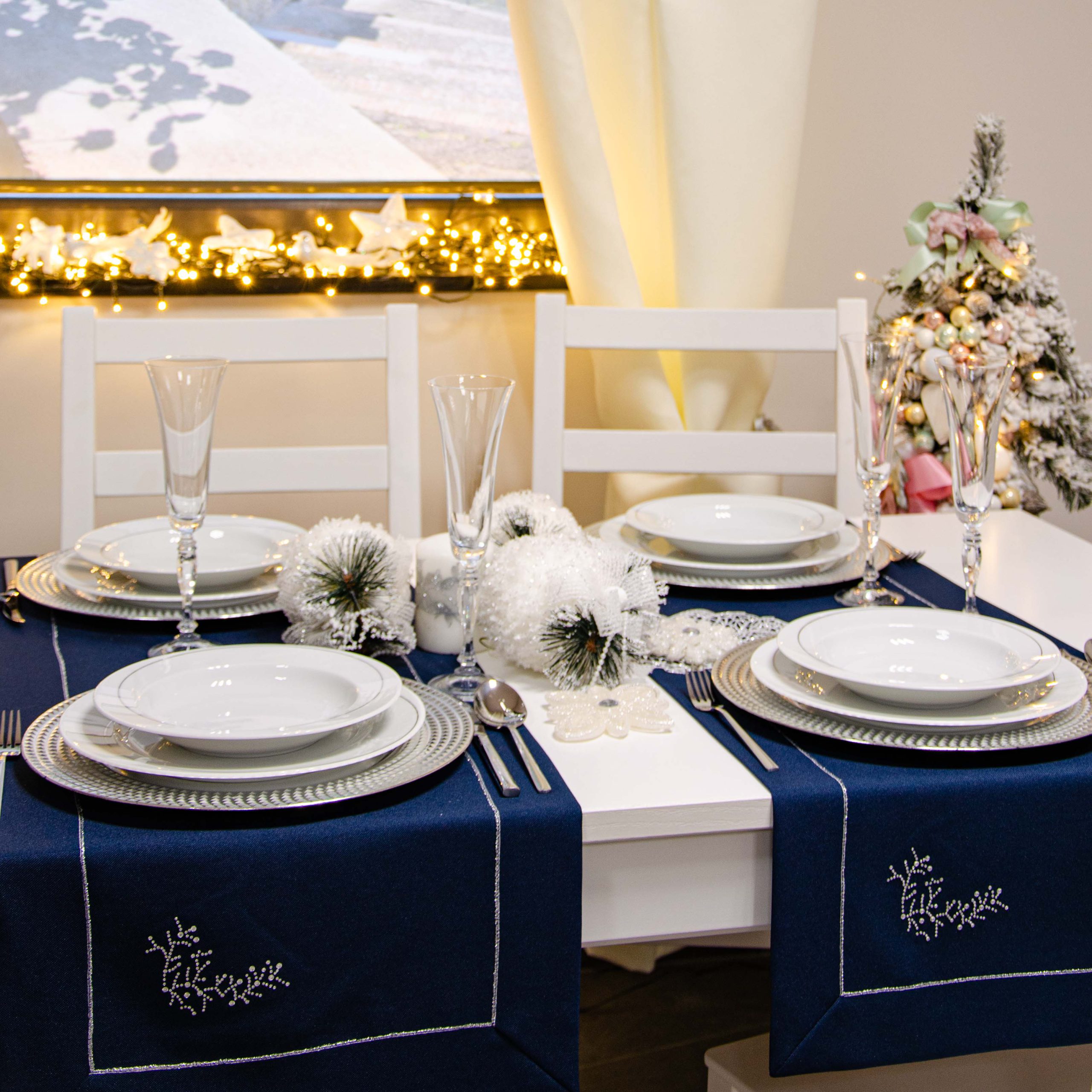 Bieżnik świąteczny Jodełka – Granat srebro Bieżnik świąteczny Jodełka – Granat srebro