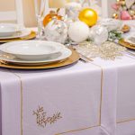 Bieżnik świąteczny Jodełka – Biel złoto Bieżnik świąteczny Jodełka – Biel złoto