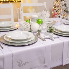 Bieżnik świąteczny Jodełka – Biel srebro