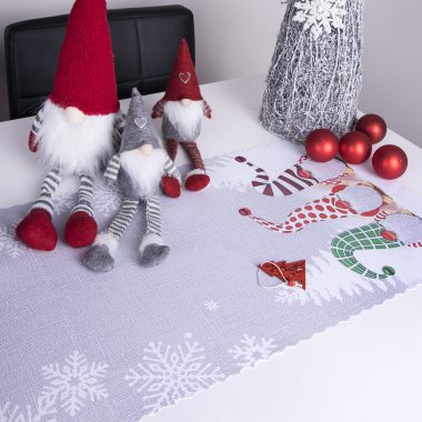 Najlepsze pomysły na zimowe dekoracje stołu i mieszkania, czyli Twój dom w oczekiwaniu na święta!