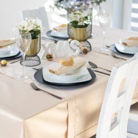 Bieżnik Brokat Lux – Złoto Bieżnik Brokat Lux – Złoto