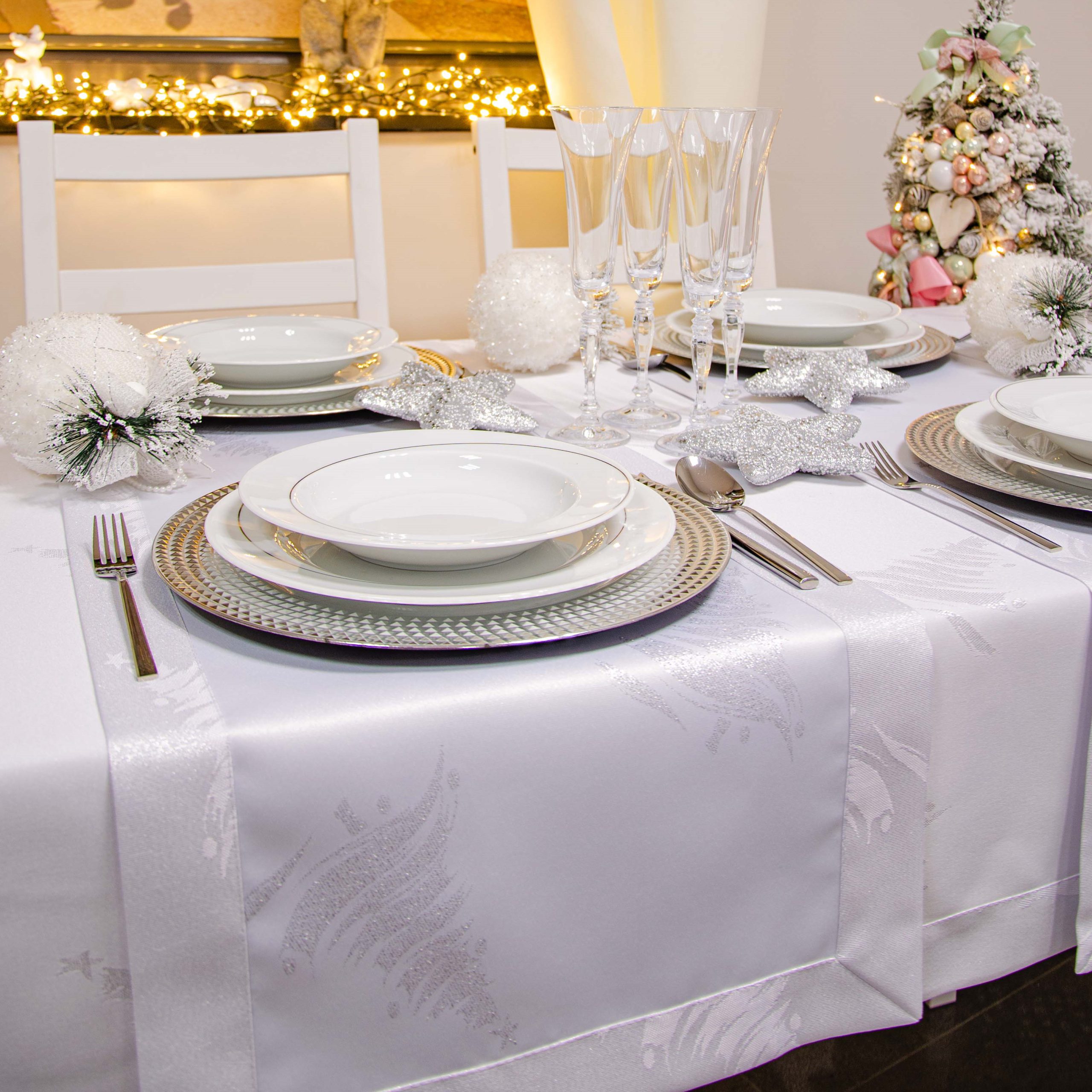 Bieżnik świąteczny Gold Silver Choinki – Srebro Bieżnik świąteczny Gold Silver Choinki – Srebro