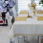 Obrus Kropki Lux – Biały Złoto Obrus Kropki Lux – Biały Złoto