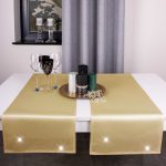 Bieżnik Brylant – Złoty ze złotymi dżetami