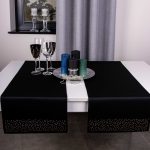 Bieżnik Brylant – Czarny ze złotymi dżetami Bieżnik Brylant – Czarny ze złotymi dżetami