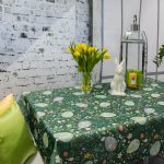 Obrus Wielkanocny 2022 – Ciemna zieleń Obrus Wielkanocny 2022 – Ciemna zieleń