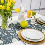 Bieżnik Wielkanocny 2022 – Grafit Bieżnik Wielkanocny 2022 – Grafit