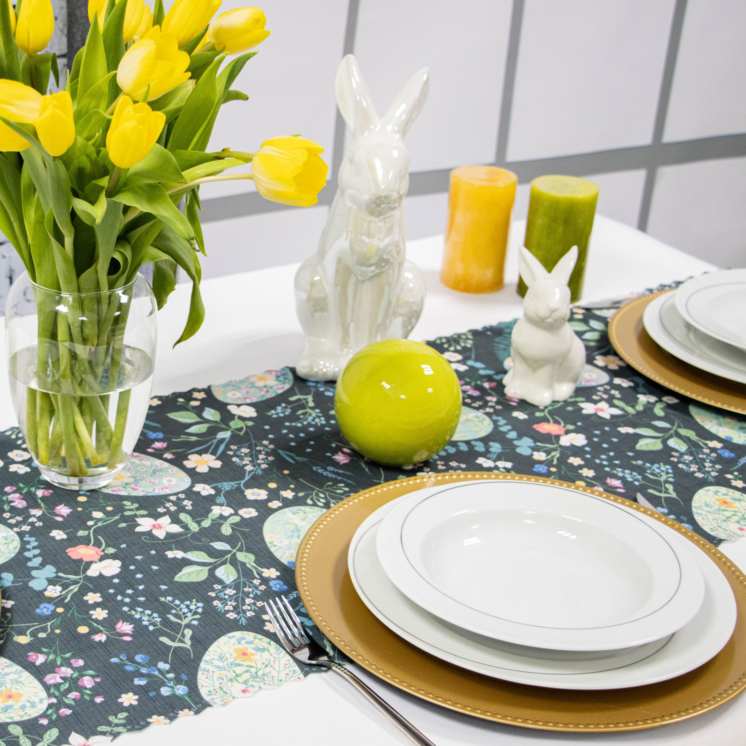 Bieżnik Wielkanocny 2022 – Grafit Bieżnik Wielkanocny 2022 – Grafit