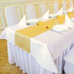 Obrus Kropki Lux – Biały Złoto