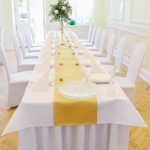 Obrus Konwalia – Biel Obrus Konwalia – Biel