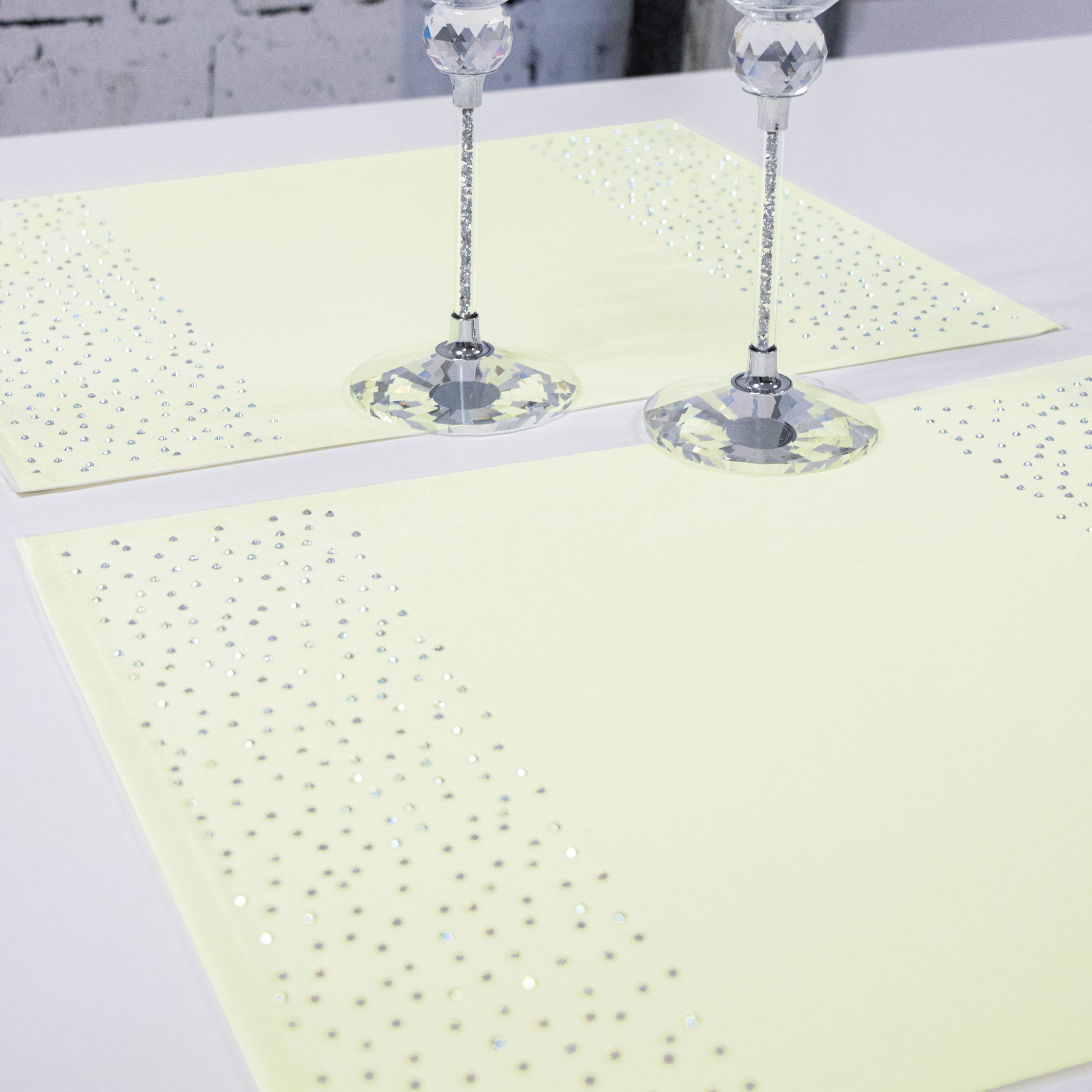 Podkładka Brylant – Jasny zółty + srebrne dżety Podkładka Brylant – Jasny zółty + srebrne dżety