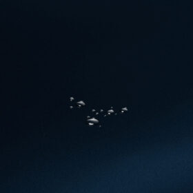 Tkanina gładka tk.114 granatowa obrusowa zasłonowa