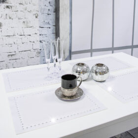 Podkładka Glamour 30×42 – Biel + srebrne dżety