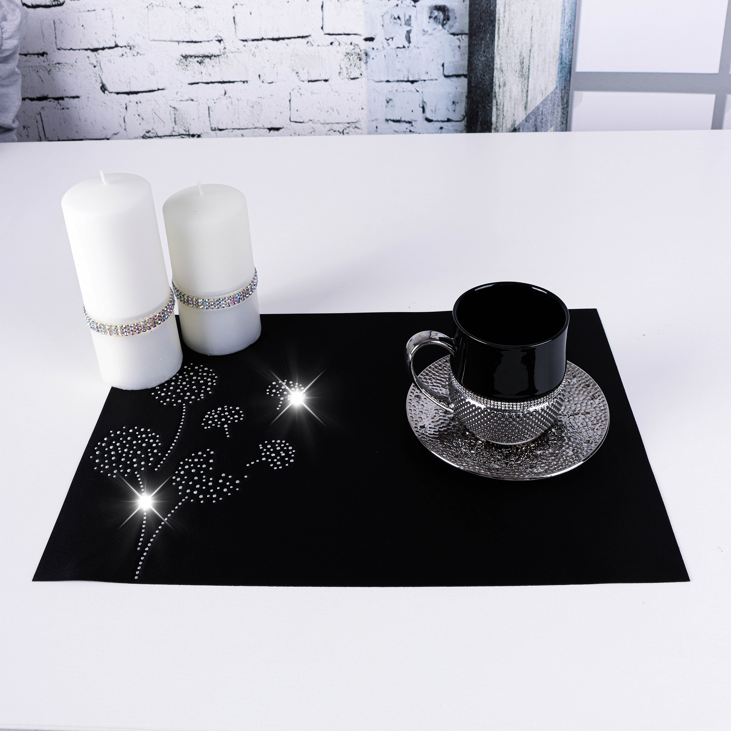 Podkładka Glamour – Dmuchawce Srebrne Podkładka Glamour – Dmuchawce Srebrne