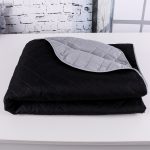 Narzuta dwuwarstwowa pikowana Czarna z szarym Narzuta dwuwarstwowa pikowana Czarna z szarym