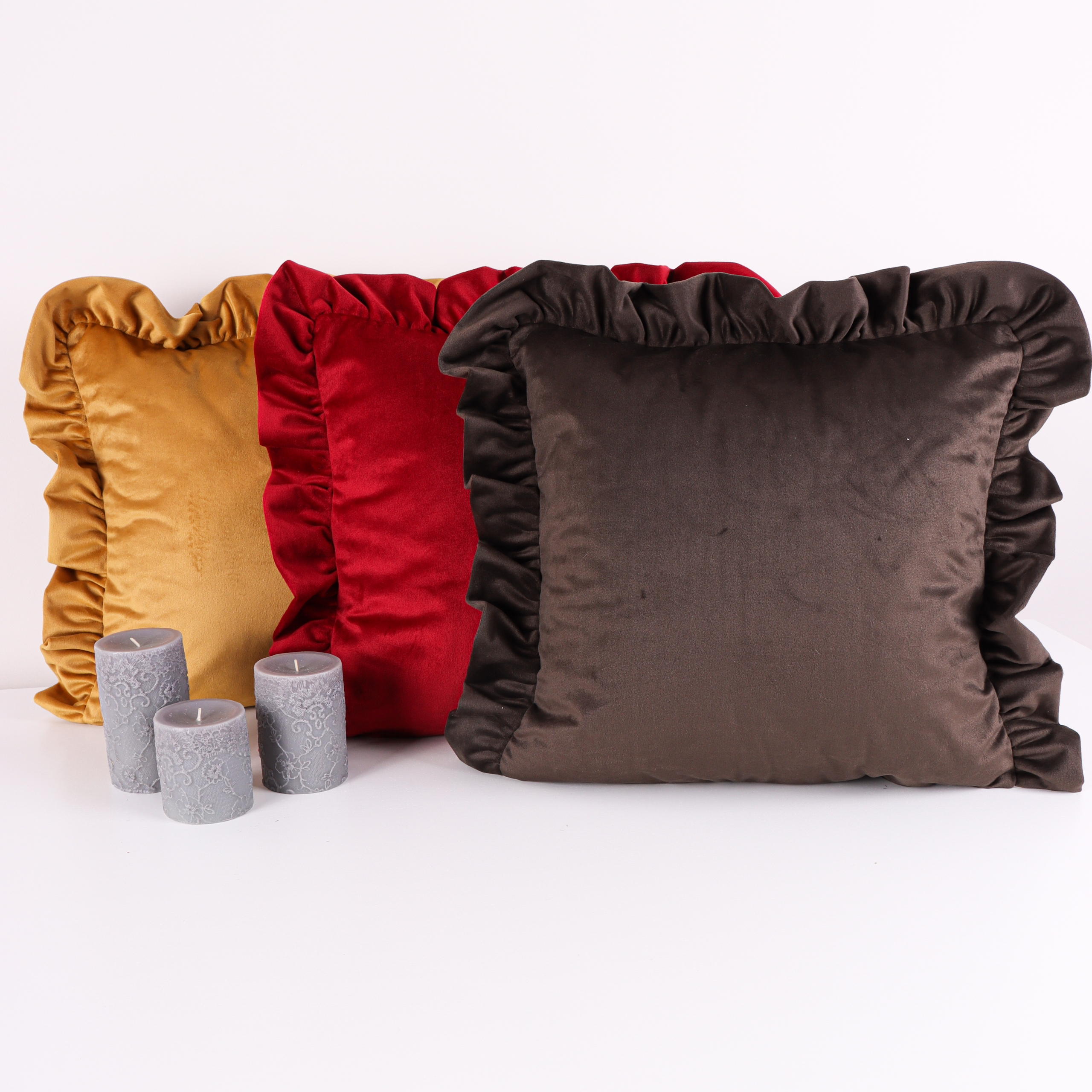 Poszewka welwetowa z falbanką – Bordo Poszewka welwetowa z falbanką – Bordo