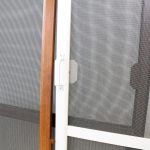 Moskitiery drzwiowe otwierane