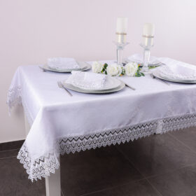 Obrus z Gipiurą Żakard – Biel 233