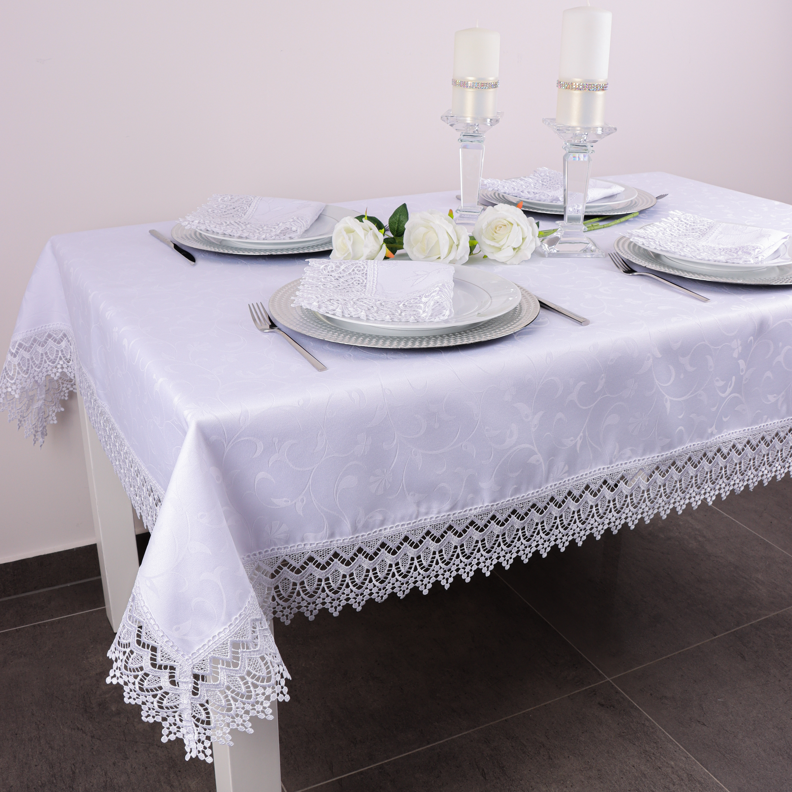 Obrus z Gipiurą Żakard – Biel 171 Obrus z Gipiurą Żakard – Biel 171