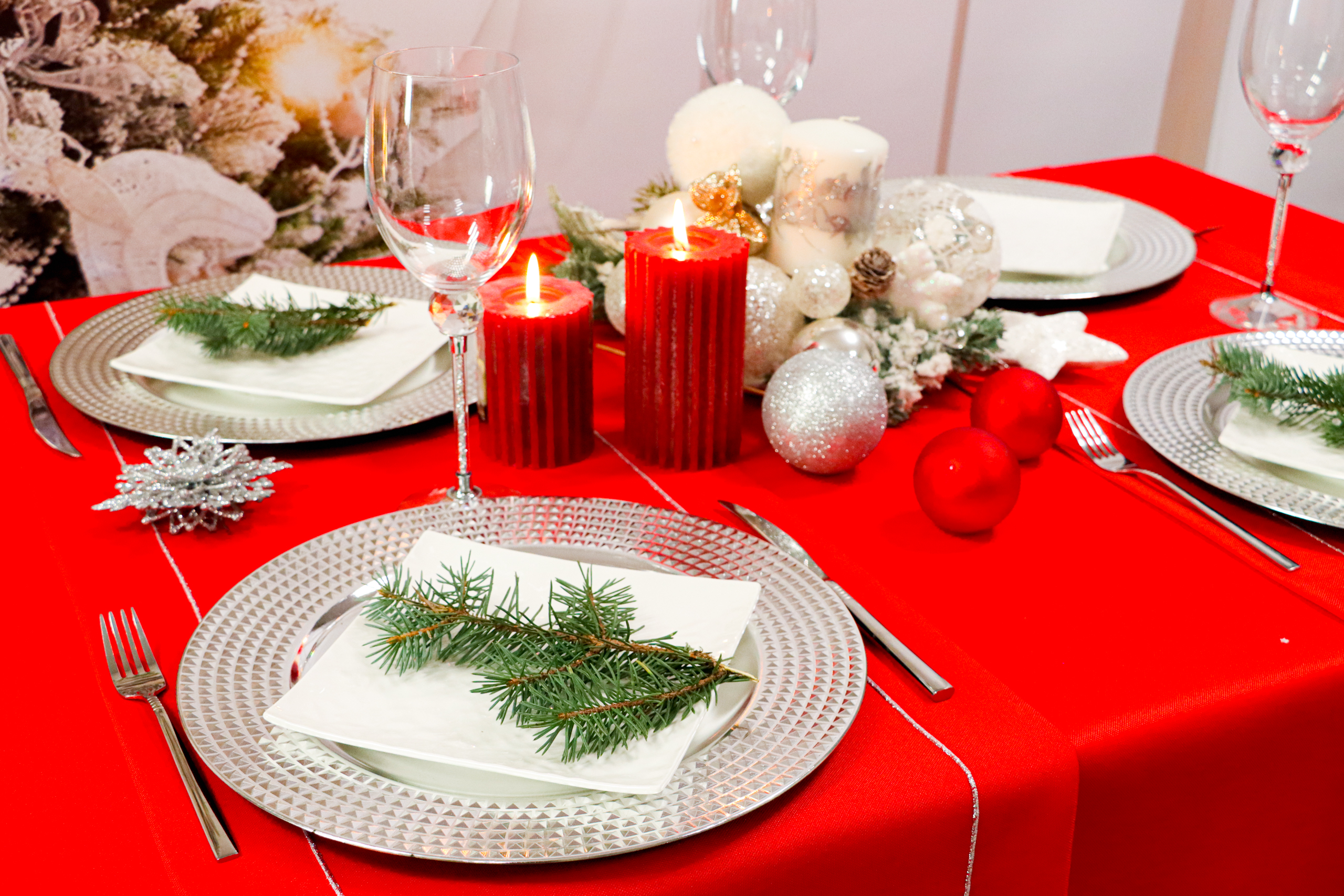 Bieżnik Panama Lux – Czerwień srebro Bieżnik Panama Lux – Czerwień srebro