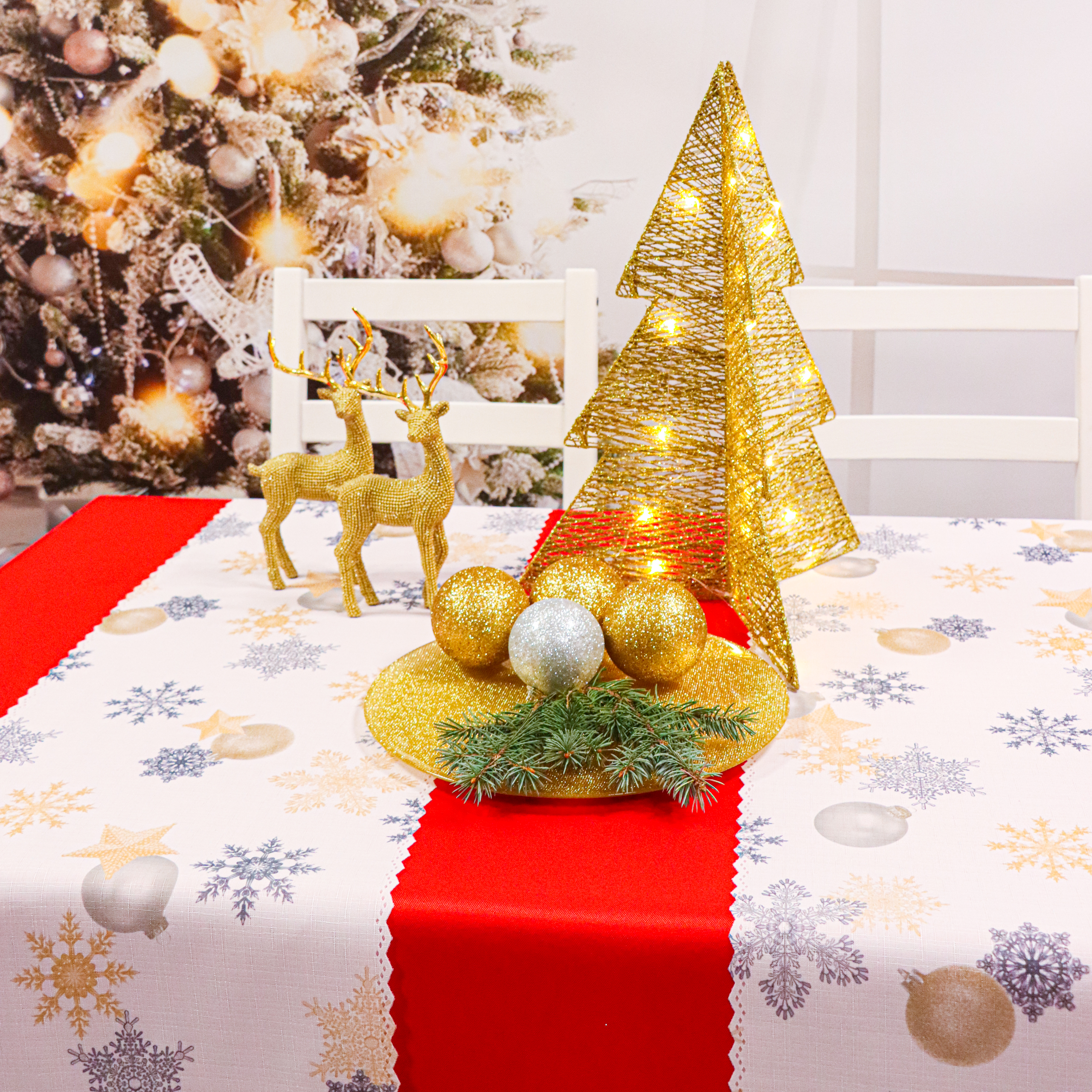 Bieżnik Świąteczny-biały czarna gwiazdka Bieżnik Świąteczny-biały czarna gwiazdka