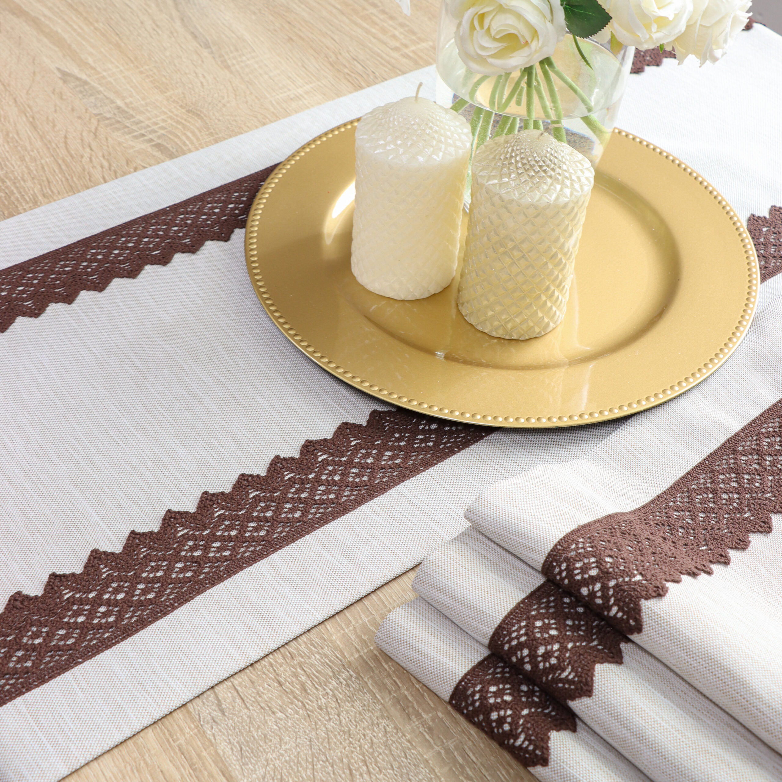 Obrus Sewilla – Beż brązowa koronka Obrus Sewilla – Beż brązowa koronka