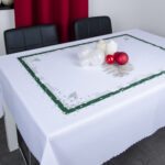 Obrus świąteczny biały-czerwony złoto