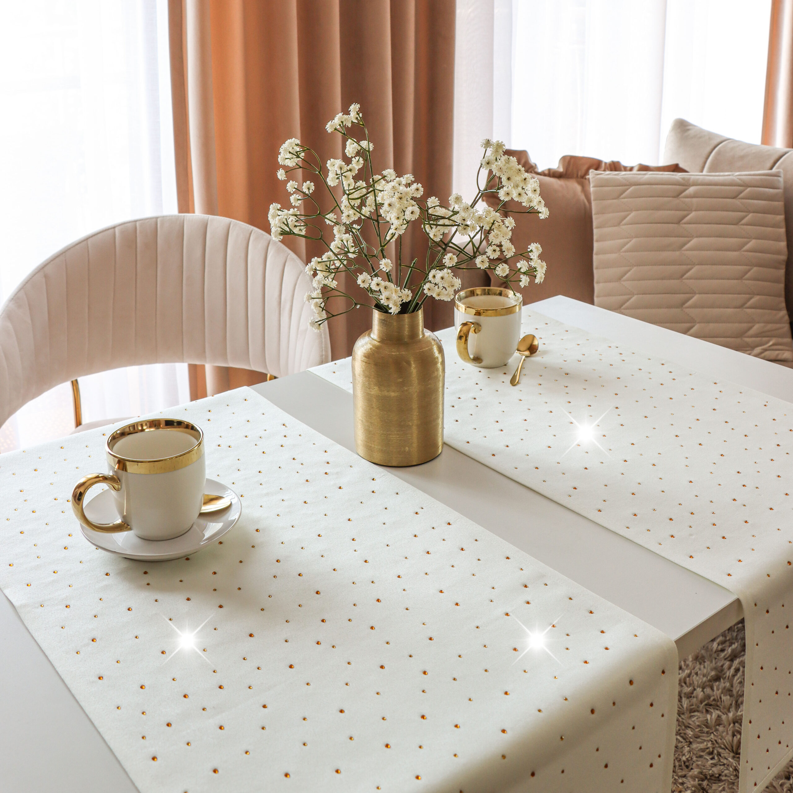 Podkładki Szafir Ekri-Złote dżety Podkładki Szafir Ekri-Złote dżety